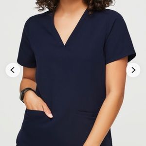 Figs Casma Three pocket Scrub Top (Navy)